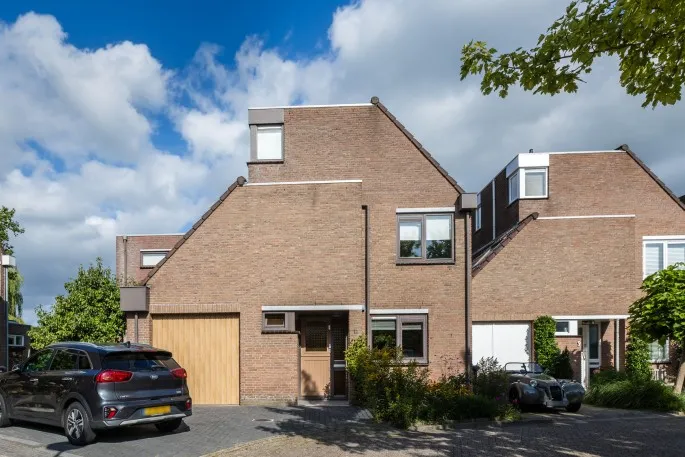 Hoekwoning te koop: Zwanebloem 11, Broekvelden-Noord Bodegraven