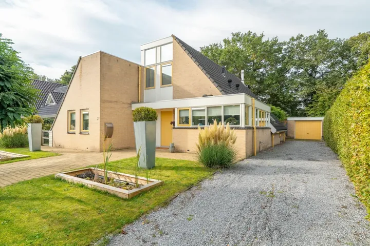 Vrijstaande woning te koop: Zwanebloem 23, Eelde