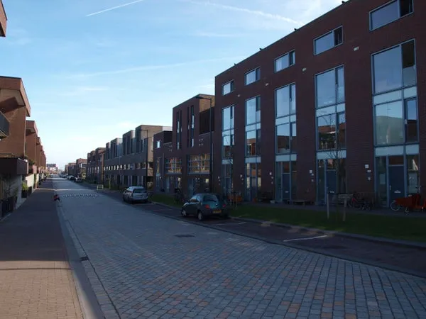 Tussenwoning te huur: Zwanebloemlaan 192, Rieteilanden-West Amsterdam