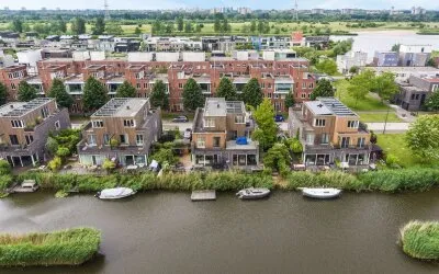 Twee-onder-één-kap te koop: Zwanebloemlaan 39, Rieteilanden-West Amsterdam