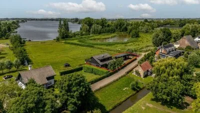 Vrijstaande woning te koop: Zwanegatsedijk 4A, Maasdam Buitengebied Maasdam