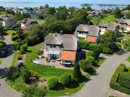 Detached house for sale: Zwanenbalg 34, Idsegahuizum Makkum