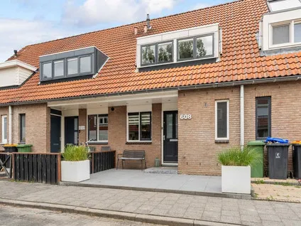 Tussenwoning te koop: Zwanenkamp 608, Zwanenkamp Maarssen
