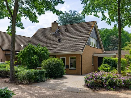 Vrijstaande woning te koop: Zwanenpad 3, Teuge Teuge