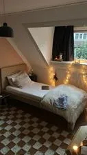 Kamer te huur: Zwanenplein, Vogelbuurt-Zuid Amsterdam