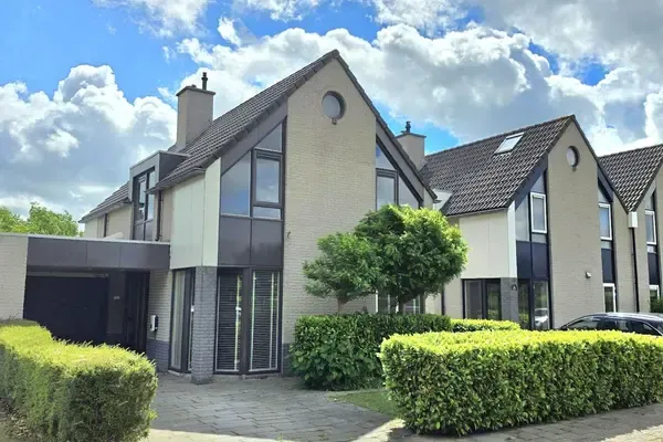 Tussenwoning te koop: Zwarte Dolfijn 27, Butterhuizen Noord Heerhugowaard
