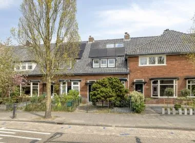 Tussenwoning te koop: Zwarteweg 53, Leidsevaart- Bloemhof Bennebroek