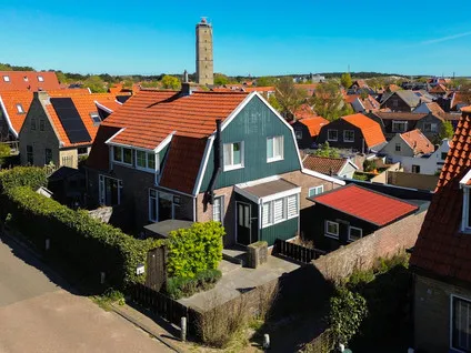 Vrijstaande woning te koop: Zwarteweg 9, West-Terschelling