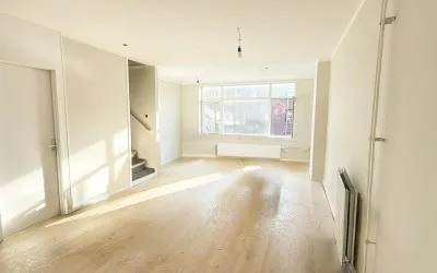 Appartement te huur: Zweedsestraat 105A01, Oud Mathenesse Rotterdam