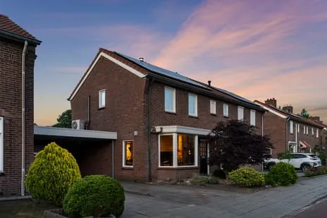 Twee-onder-één-kap te koop: Zweermanstraat 9, Losser-West Losser
