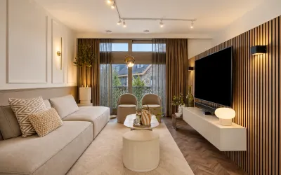 Tussenwoning te koop: Zwembaan 60, Vijfsluizen Vlaardingen