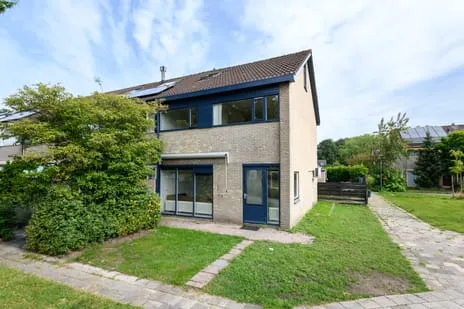 Corner house for sale: Zwemmer 113, De Drait zuidwest Drachten