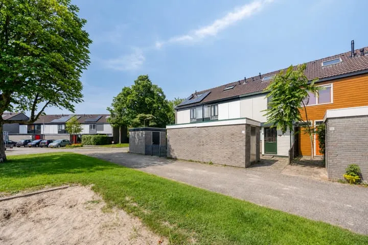 Tussenwoning te koop: Zwemmer 6, Aa-landen-Noord Zwolle