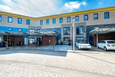 Tussenwoning te koop: Zwenghout 13, Houten Houten