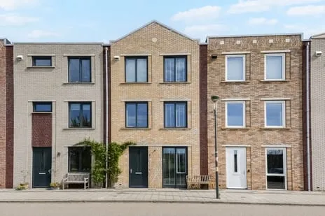 Tussenwoning te koop: Zwenkgrasstraat 40, Rijswijk (Zh)