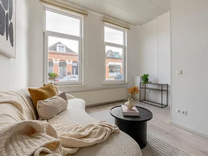 Koopwoning: Zwijndrechtsestraat 25 in Rotterdam - €325.000 - 92m²