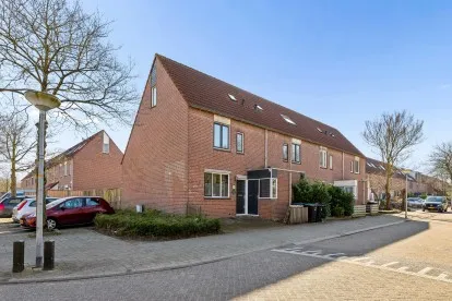 Hoekwoning te koop: Zwinpad 1, Almere
