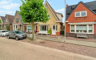 Twee-onder-één-kap te koop: Zwinstraat 14, Den Oever (woonkern) Den Oever
