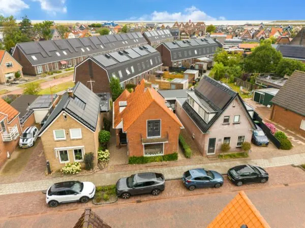 Vrijstaande woning te koop: Zwinstraat 30, Den Oever (woonkern) Den Oever