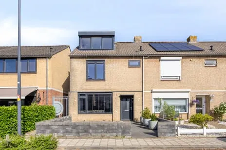Hoekwoning te koop: Zwollestraat 18, De Kruiskamp 'S-Hertogenbosch